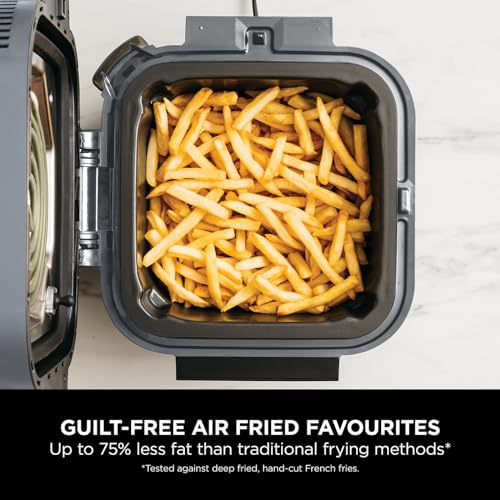 Ninja Combi 12-In-1 Multi-Cooker, Oven & Air Fryer, 12 Cooking Functions, Make 15 Minute* Family-Size Meals, Includes Bake Tray, Pan, & Recipe Guide, Grey, SFP700UK