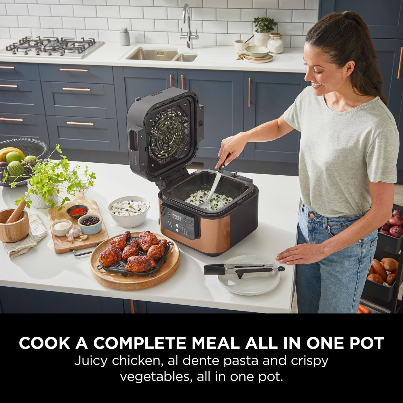 Ninja Combi 12-In-1 Multi-Cooker, Oven & Air Fryer, 12 Cooking Functions, Make 15 Minute* Family-Size Meals, Includes Bake Tray, Pan, & Recipe Guide, Grey, SFP700UK